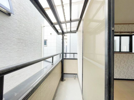 tssS3ڂ̒ÈˌẴoRj[