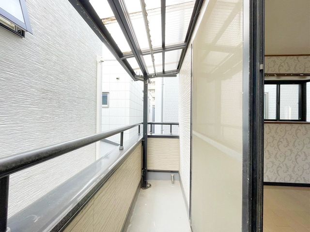 tssS3ڂ̒ÈˌẴoRj[