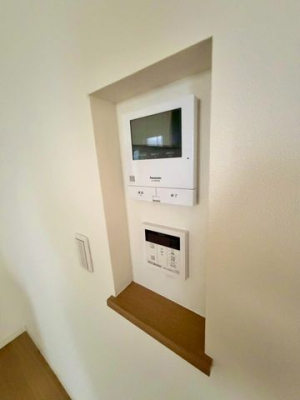 ��t���s��s�{�v��6���ڂ̒��È�ˌ��Ă̎q������
