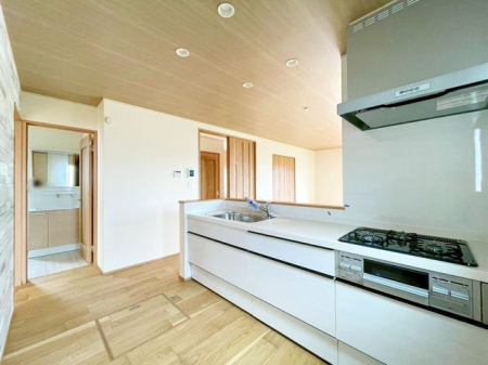 tss{k1ڂ̐VzˌẴLb`