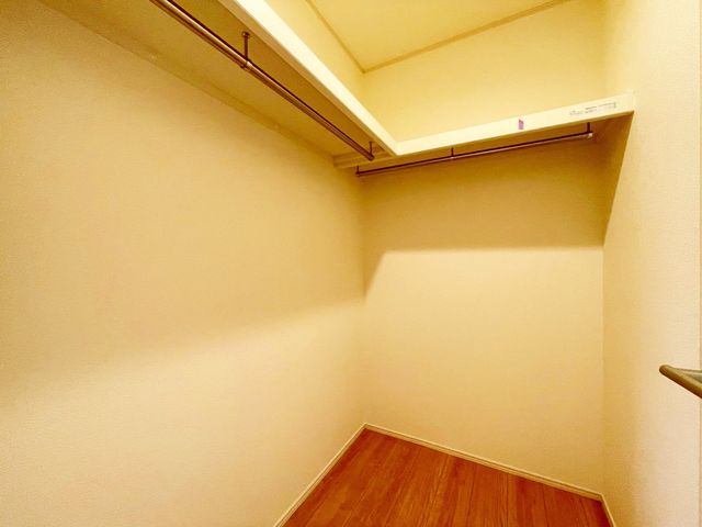 tss쒬1ڂ̐VzˌĂ̎[