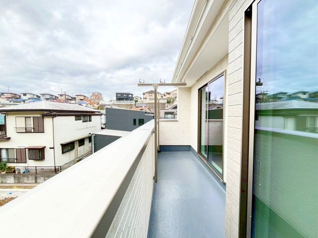 tss쒬2ڂ̐VzˌẴoRj[