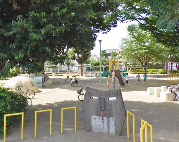 ��t�����ˎs�O���4���ڂ̓y�n�̎��ӊ�