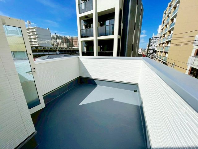 tsss2ڂ̐VzˌẴoRj[