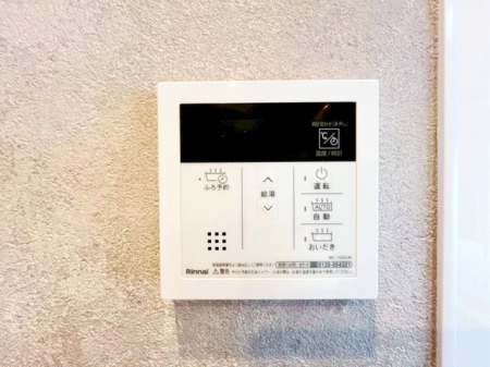tDsÍ3ڂ̒Ã}V̂̑