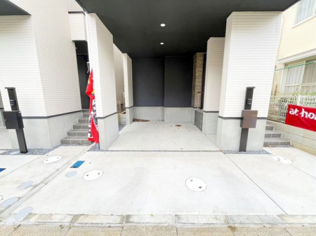 tDsk{2ڂ̐VzˌẲ摜