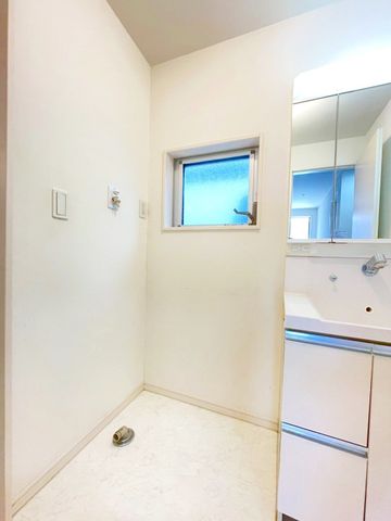 ��t���s��s��a�c4���ڂ̒��È�ˌ��Ă̂��̑�