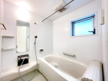 ��t���s��s��a�c4���ڂ̒��È�ˌ��Ă̗���