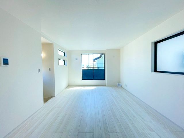 tssז2ڂ̐VzˌẴrO