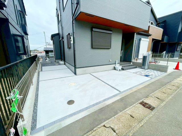 tDs1ڂ̐VzˌẲ摜