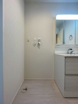 ��t���s��s����1���ڂ̐V�z��ˌ��Ă̂��̑�