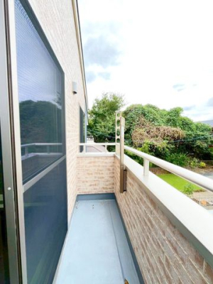 tDs5ڂ̒ÈˌẴoRj[