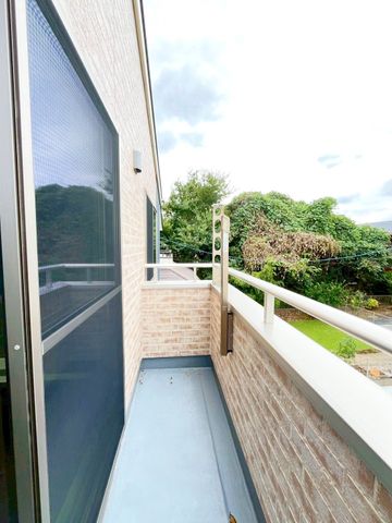 tDs5ڂ̒ÈˌẴoRj[