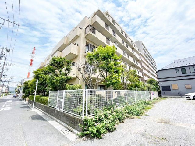 tss씪2ڂ̒Ã}V̌nOώʐ^