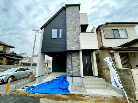 ��t���s��s��ז�2���ڂ̐V�z��ˌ��Ă̌��n�O�ώʐ^