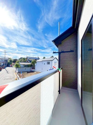 tss{k3ڂ̐VzˌẴoRj[