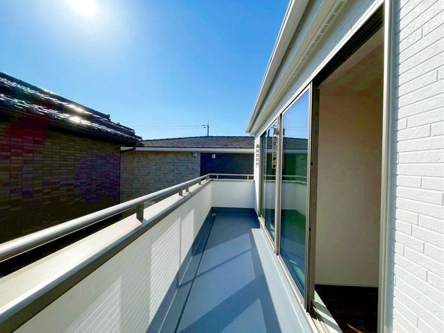 tss3ڂ̐VzˌẴoRj[