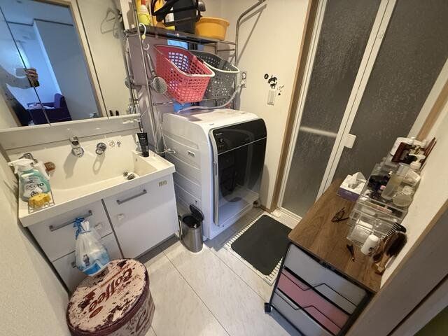 tss]J3ڂ̒ÈˌĂ̐ʑEʏ