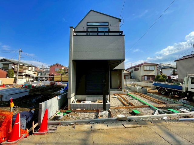 ��t���s��s����1���ڂ̐V�z��ˌ��Ă̌��n�O�ώʐ^