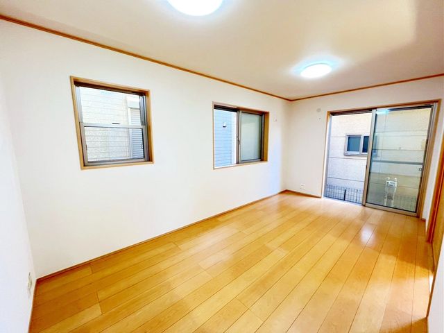 tˎsO3ڂ̒ÈˌẴrO