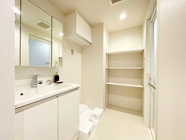 tDsD2ڂ̒Ã}V̐ʑEʏ