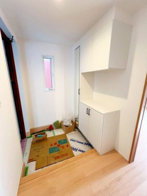 ��t����t�s��ы挊��4���ڂ̐V�z��ˌ��Ă̌���