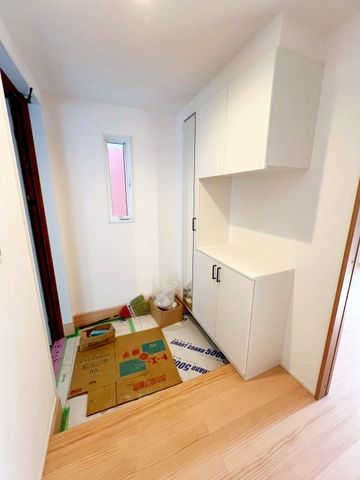 ��t����t�s��ы挊��4���ڂ̐V�z��ˌ��Ă̌���