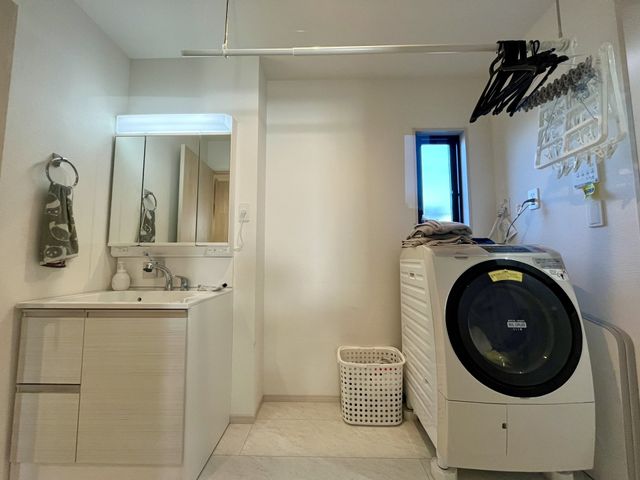 tss쒬1ڂ̒ÈˌĂ̐ʑEʏ