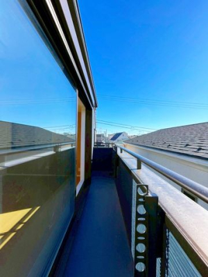 tDsC_5ڂ̐VzˌẴoRj[