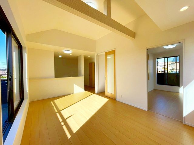 tDsC_5ڂ̐VzˌẴrO