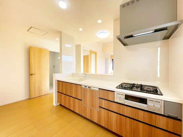 tDsC_5ڂ̐VzˌẴLb`