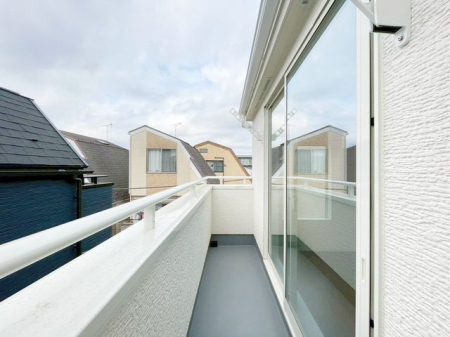 ��t���s��s�s���4���ڂ̐V�z��ˌ��Ẵo���R�j�[