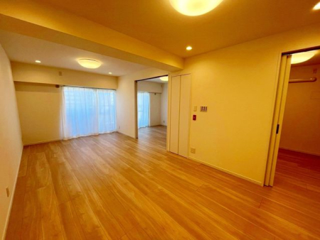 ��t���D���s�C�_��2���ڂ̒��Ã}���V�����̂��̑�