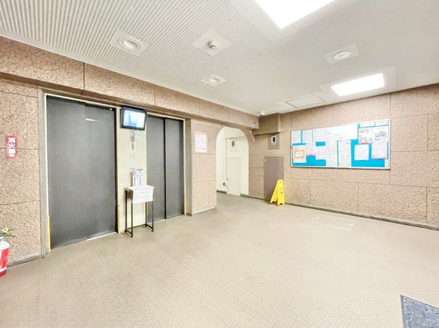 ��t���D���s�C�_��2���ڂ̒��Ã}���V�����̎��ӊ�