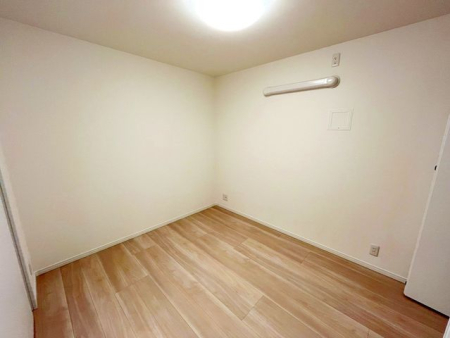 ��t���D���s�C�_��2���ڂ̒��Ã}���V�����̂��̑�����