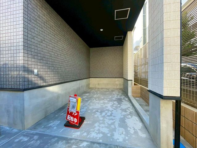 ��t���s��s�x�l3���ڂ̐V�z��ˌ��Ă̌��n�O�ώʐ^