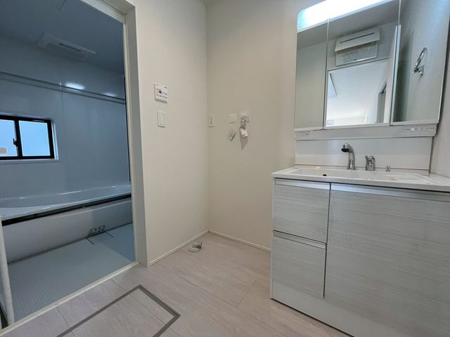 ��t�����ˎs���� �̐V�z��ˌ��Ă̐��ʑ�E���ʏ�