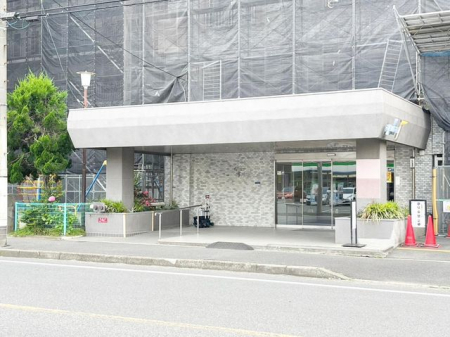 ��t���s��s��1���ڂ̒��Ã}���V�����̃G���g�����X