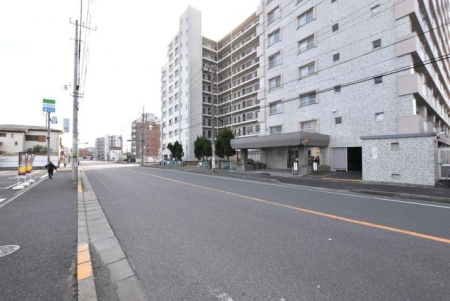 ��t���s��s��1���ڂ̒��Ã}���V�����̌��n�O�ώʐ^