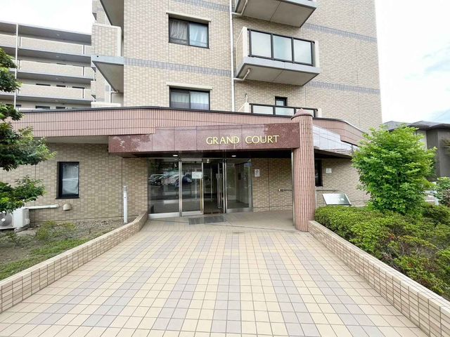 ��t���s��s���䒬1���ڂ̒��Ã}���V�����̃G���g�����X