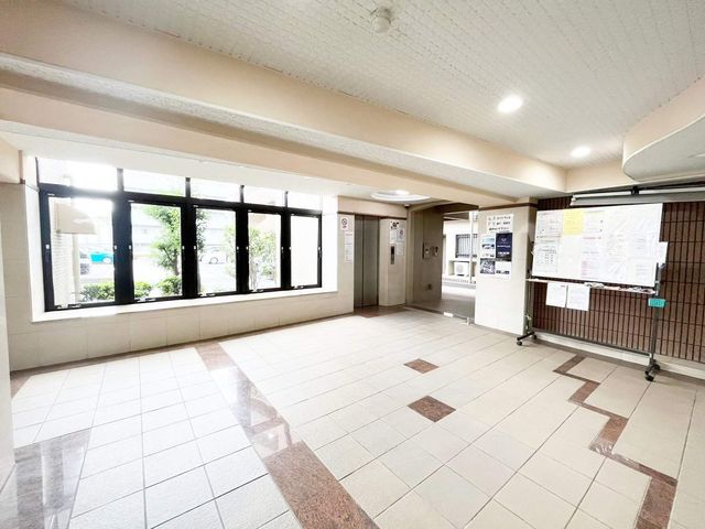 ��t���s��s���䒬1���ڂ̒��Ã}���V�����̃G���g�����X