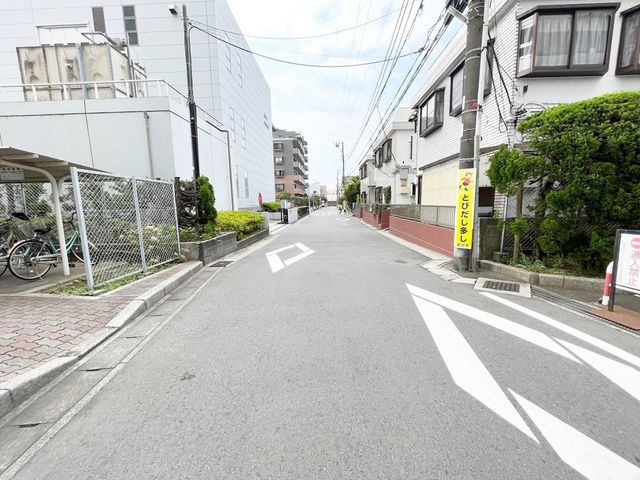 ��t���s��s����1���ڂ̒��Ã}���V�����̌��n�O�ώʐ^