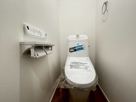 ��t���s��s����1���ڂ̐V�z��ˌ��Ẵg�C��