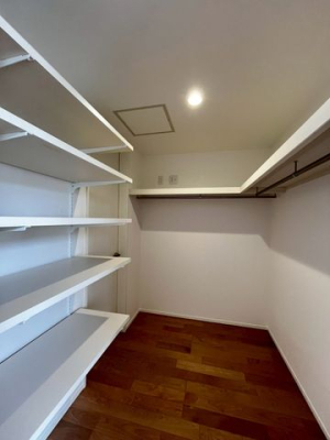 ��t���s��s����1���ڂ̐V�z��ˌ��Ă̎��[