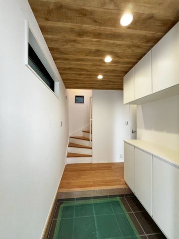 ��t���s��s����1���ڂ̐V�z��ˌ��Ă̌���