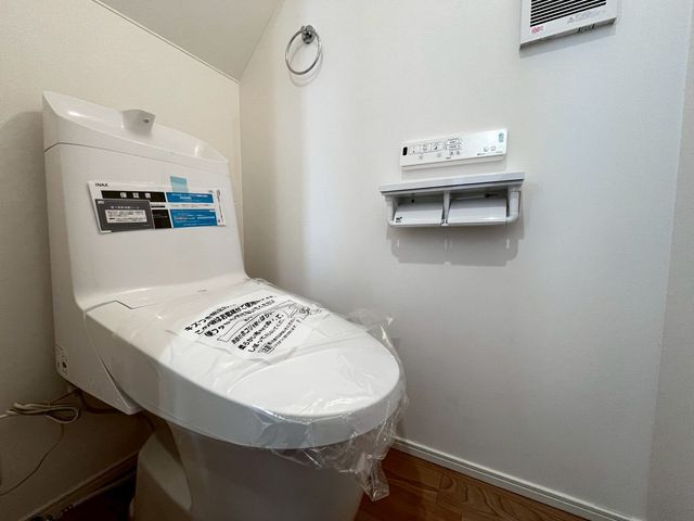 ��t���s��s����1���ڂ̐V�z��ˌ��Ẵg�C��