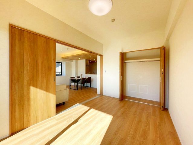 ��t���s��s�c�K5���ڂ̒��Ã}���V�����̐Q��