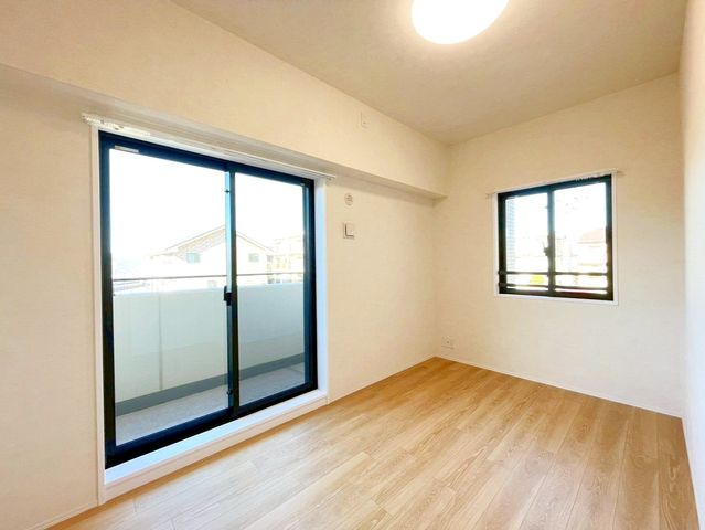 ��t���s��s�c�K5���ڂ̒��Ã}���V�����̎q������