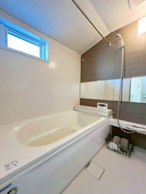 ��t���s��s�V��2���ڂ̐V�z��ˌ��Ă̗���