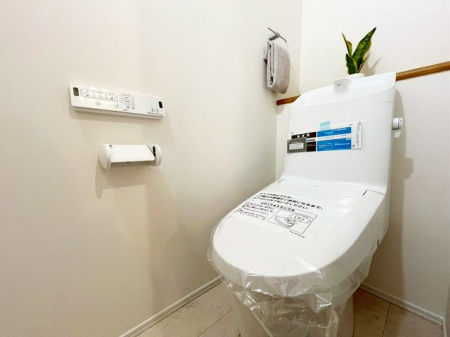 ��t���s��s�V��2���ڂ̐V�z��ˌ��Ẵg�C��